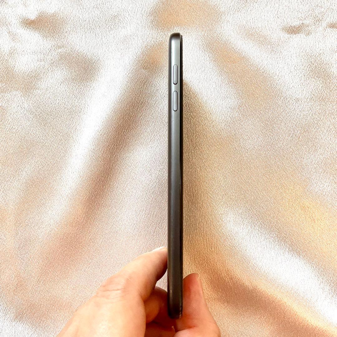 グレー iPod touch 第6世代 128GB アイポッド Apple本体a