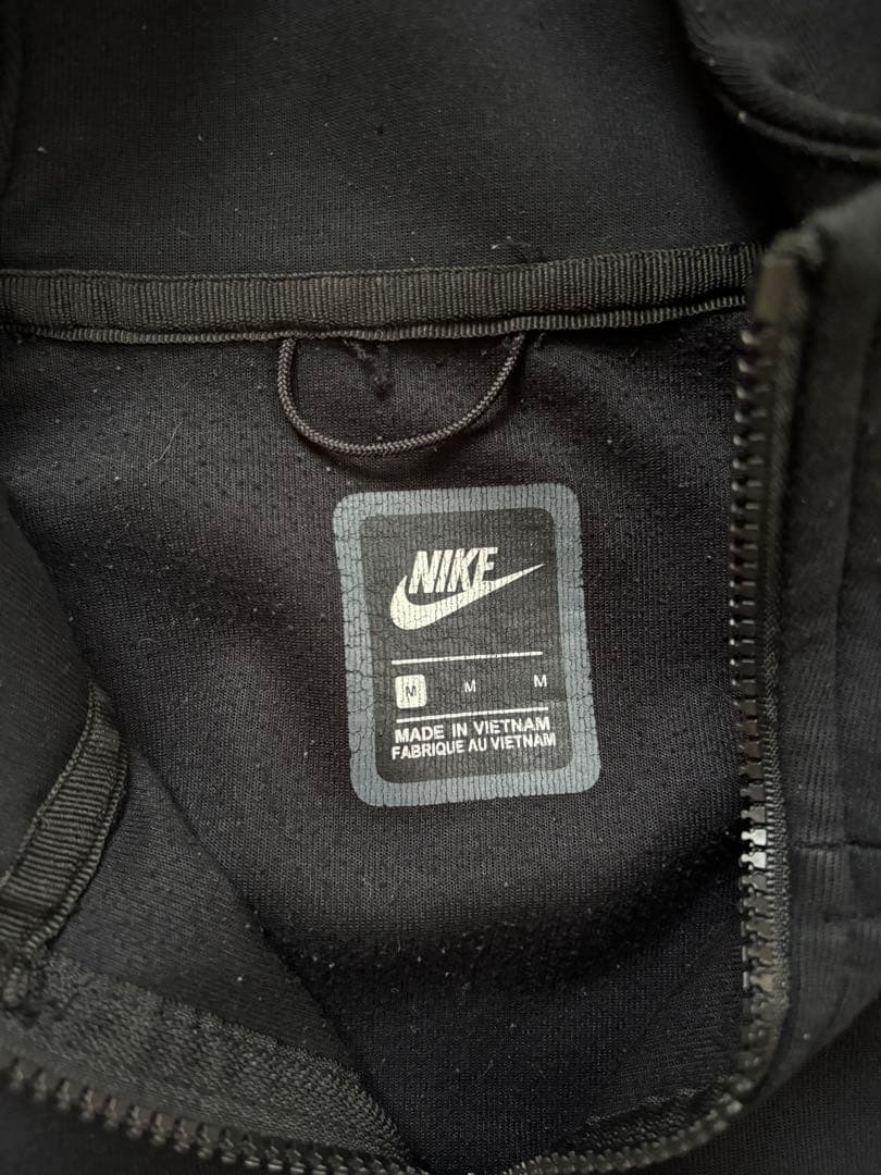 にょいNike ブラック フルジップパーカーとパンツセット M