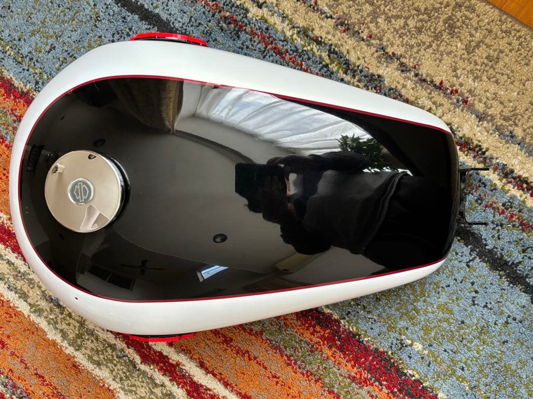 スポーツスター　XL1200 純正タンク