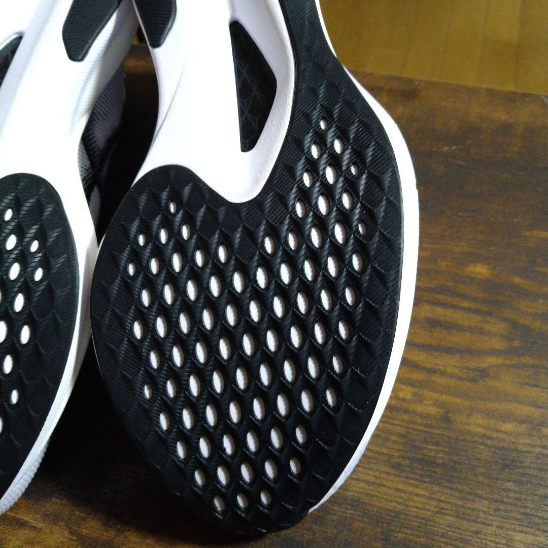 ASICS MAGIC SPEED 5 ホワイト/ブラック 27.5cm