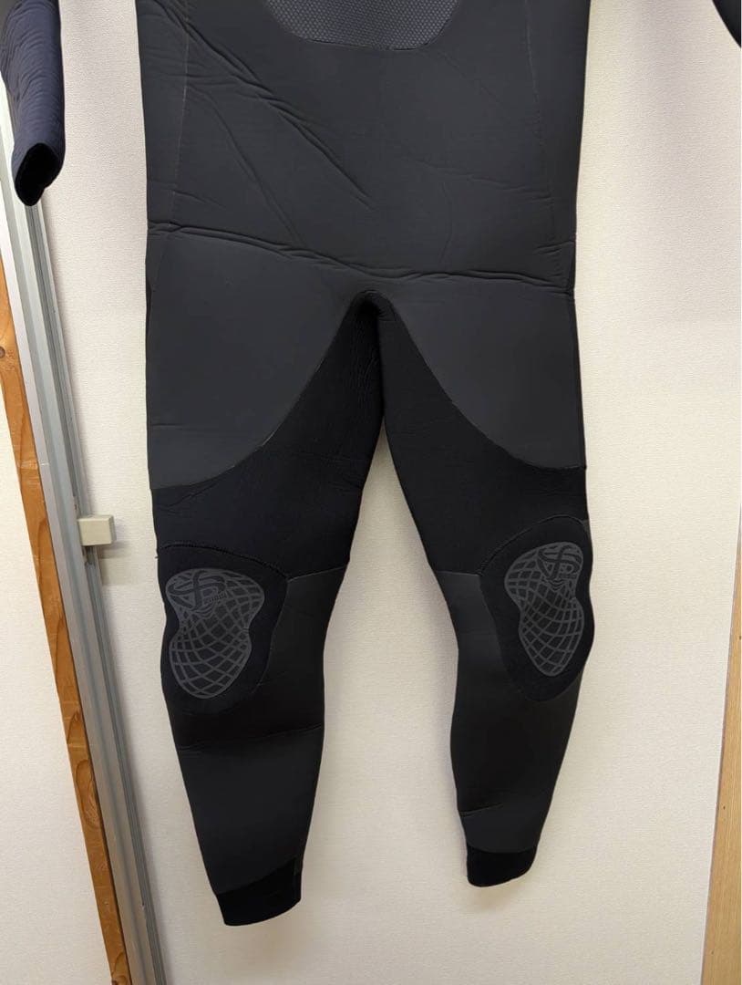 FELLOW セミドライウェットスーツ