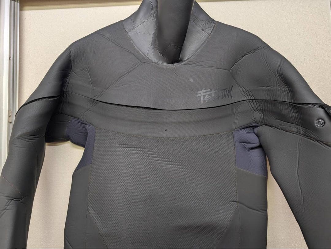 FELLOW セミドライウェットスーツ