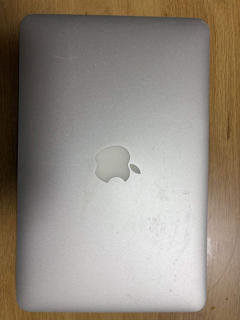 MacBook Air 11インチ 2014Early 中古 バッテリー交換済み