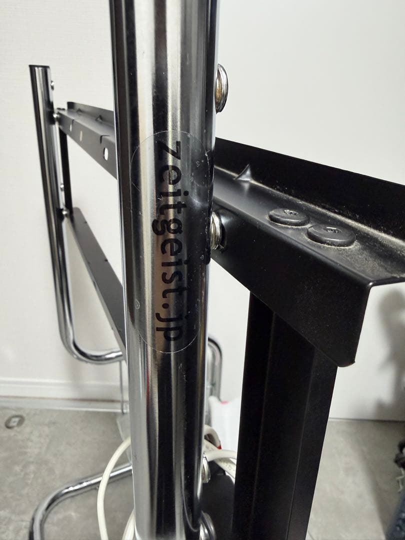 MIKI　引取りのみ　ザイトガイスト 34~65型テレビ用USED