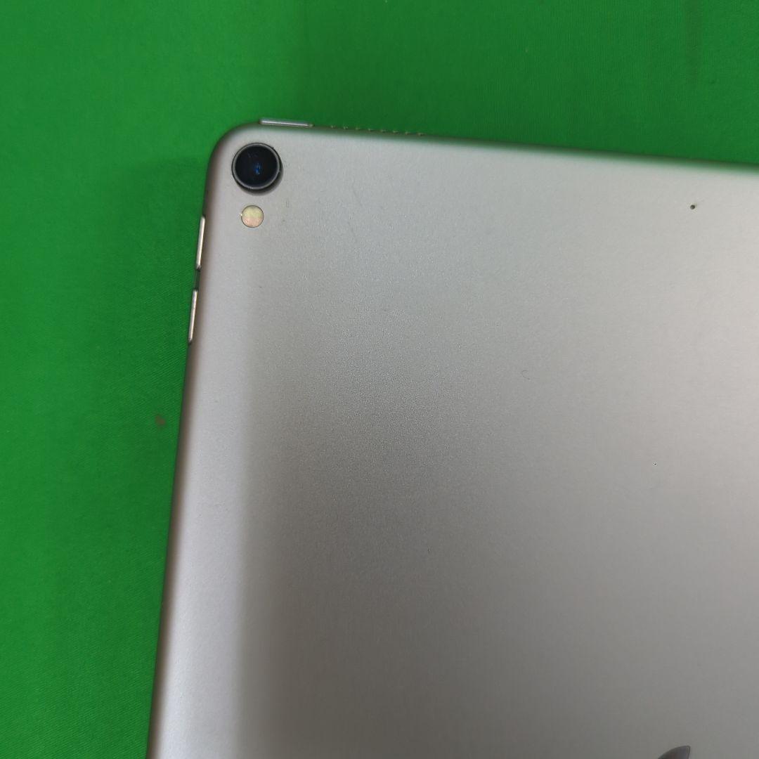 iPad Pro 10.5インチ Wi-Fi 512GB ＋レザーカバー