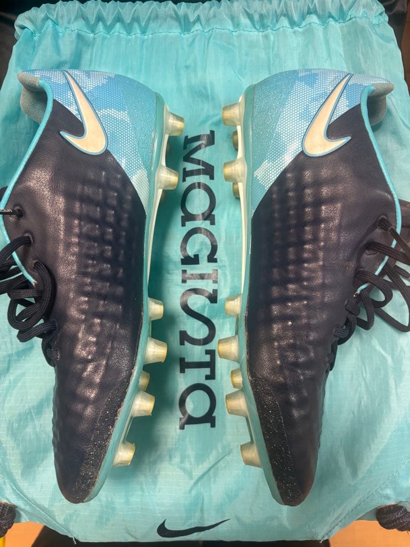 サッカースパイク ナイキ マジスタオーパ スII HG 26.5cm【最終値下】