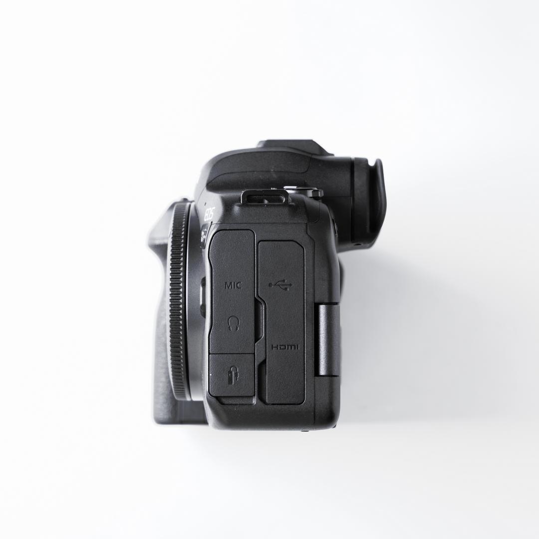 Canon EOS R6 ボディ／付属品一式