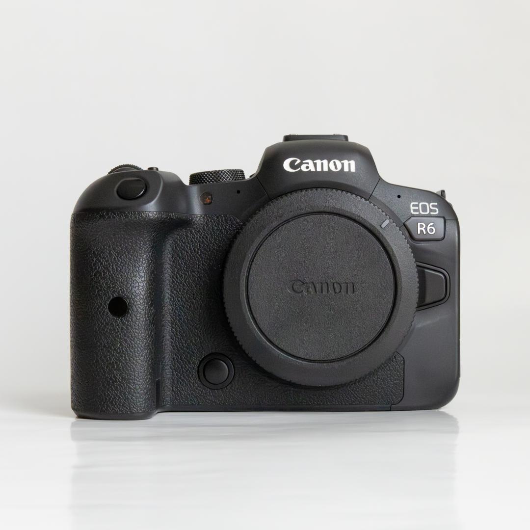 Canon EOS R6 ボディ／付属品一式