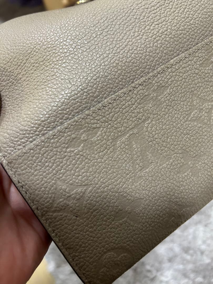 ルイヴィトン　長財布　ポルトフォイユサラ