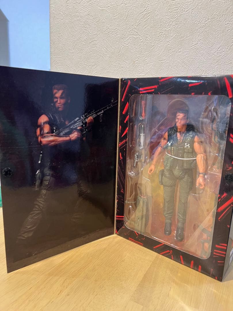 コマンドー NECA 30周年フィギュア　ジョン・メイトリックス