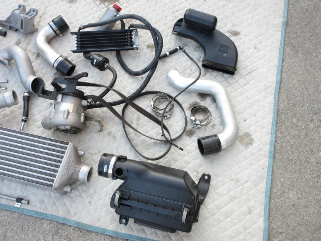 HKS GT スーパーチャージャー brz zn6 86 zc6