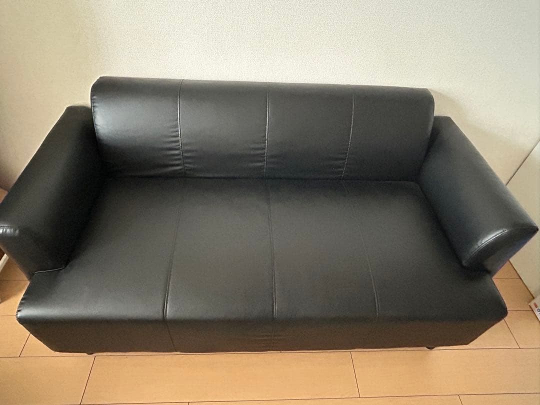 IKEA 黒 2人掛けソファ 145cm