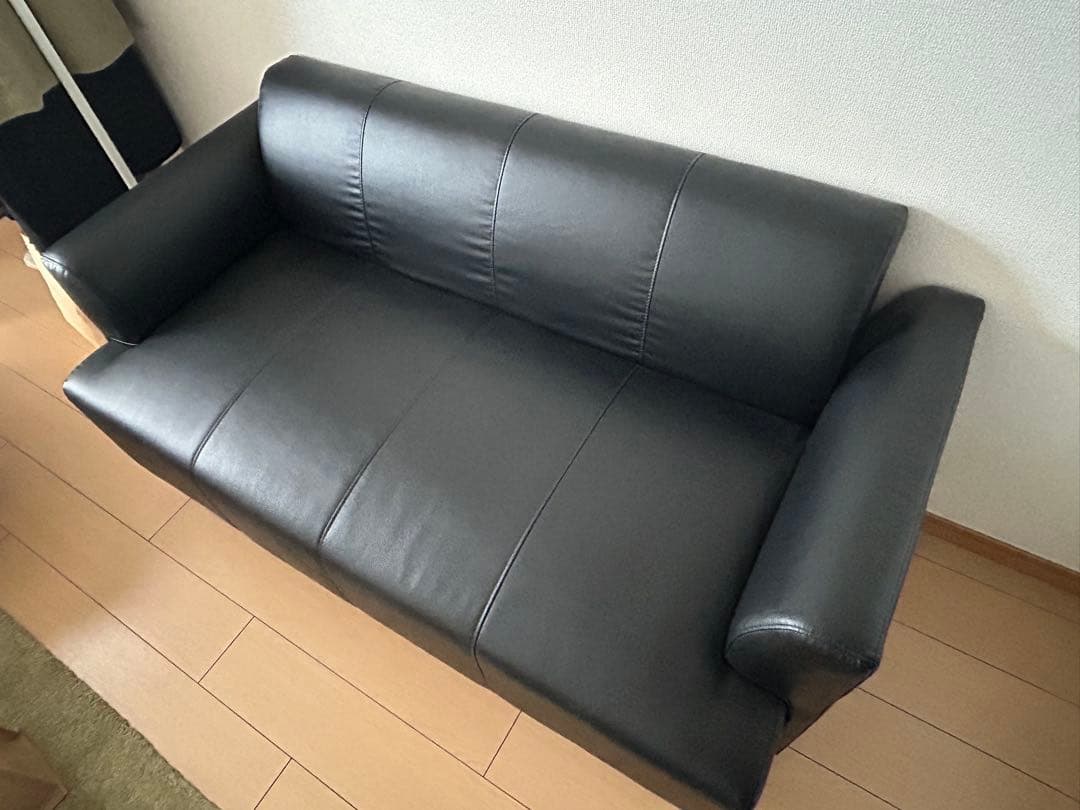 IKEA 黒 2人掛けソファ 145cm