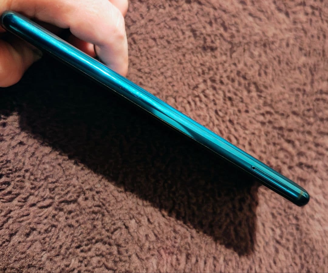 【日本未発売】【無音カメラ】Huawei honor20 Pro simフリー