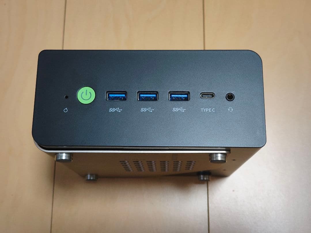 GMKtec EVO-T1 メモリー：96GB ストレージ：2TB