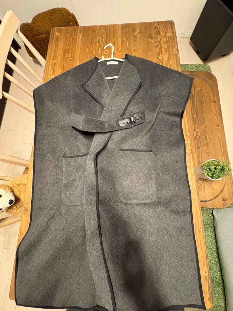 maison de Dolce. レェジェコート ウール風 ベスト ベルト付き
