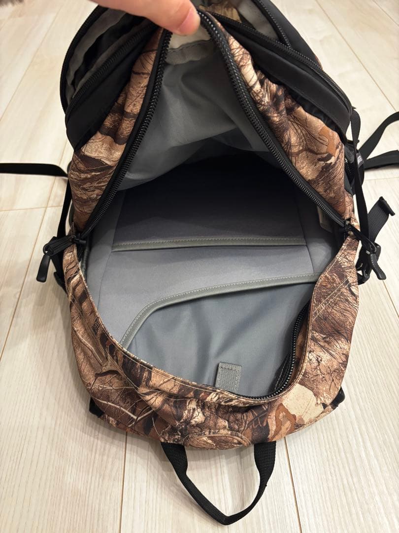 THE NORTH FACE HOT SHOT リュック