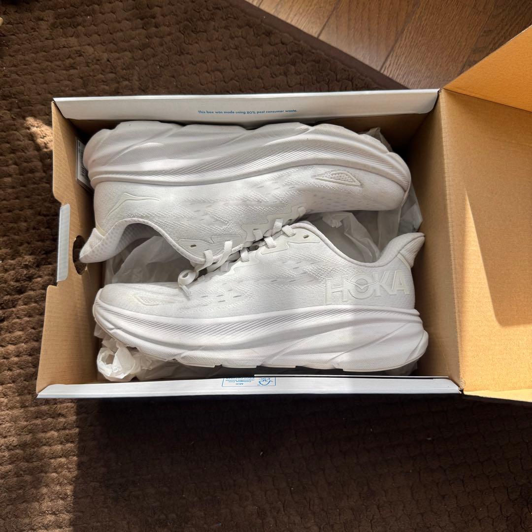HOKA クリフトン9 ホワイト 26センチ