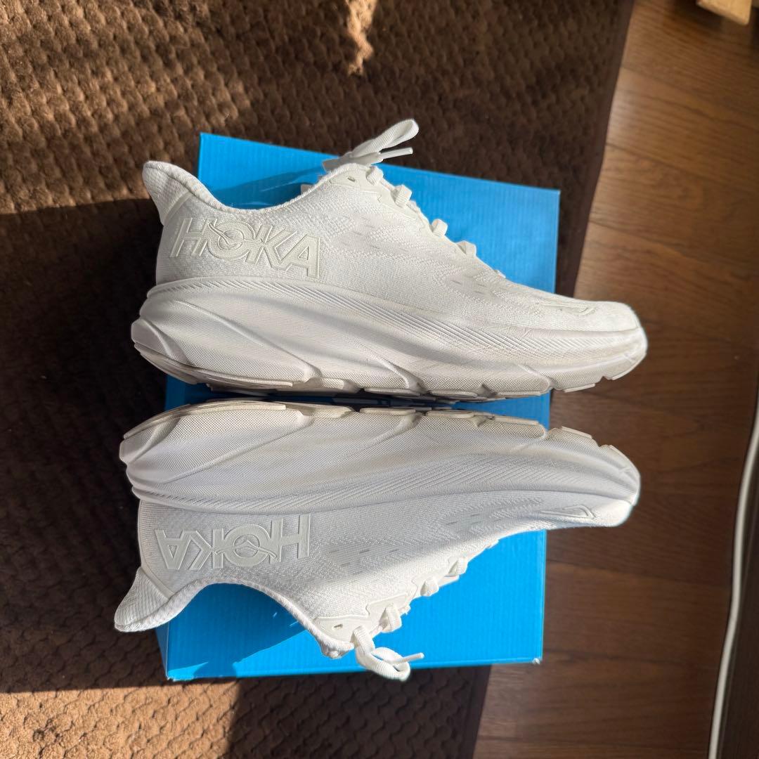 HOKA クリフトン9 ホワイト 26センチ