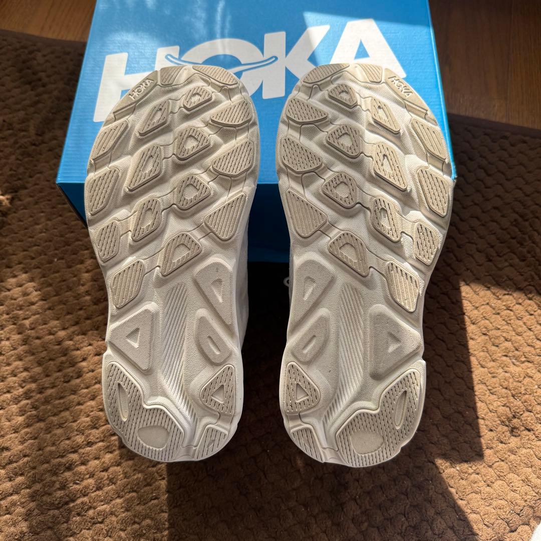 HOKA クリフトン9 ホワイト 26センチ