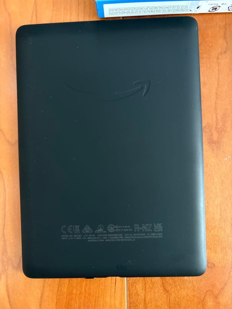 Kindle Paperwhiteキッズモデル　ブラックカバー美品