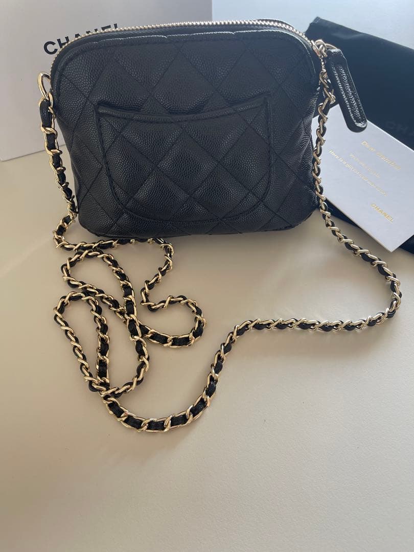 CHANEL ブラック ショルダーバッグノベルティ