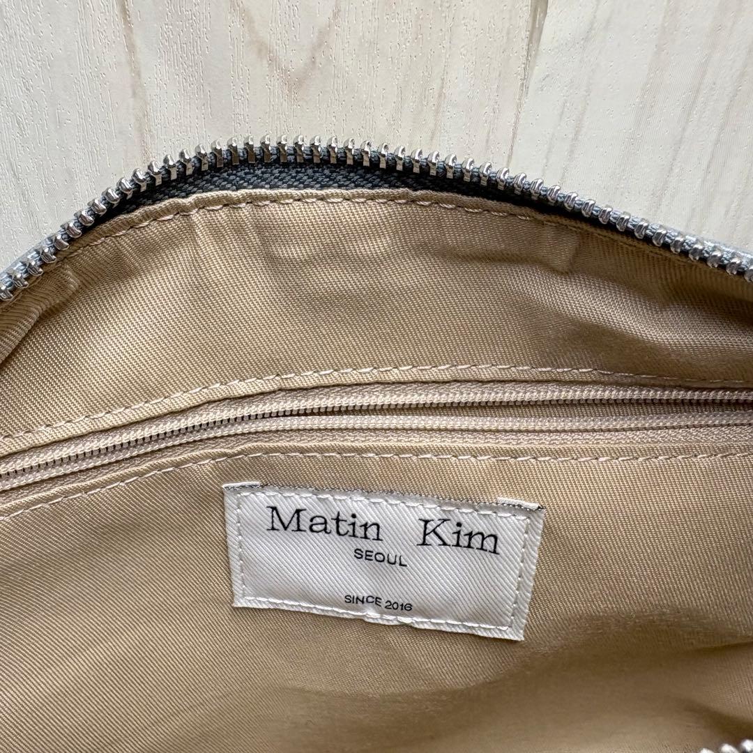 Matin Kim スモークブルー ショルダーバッグ