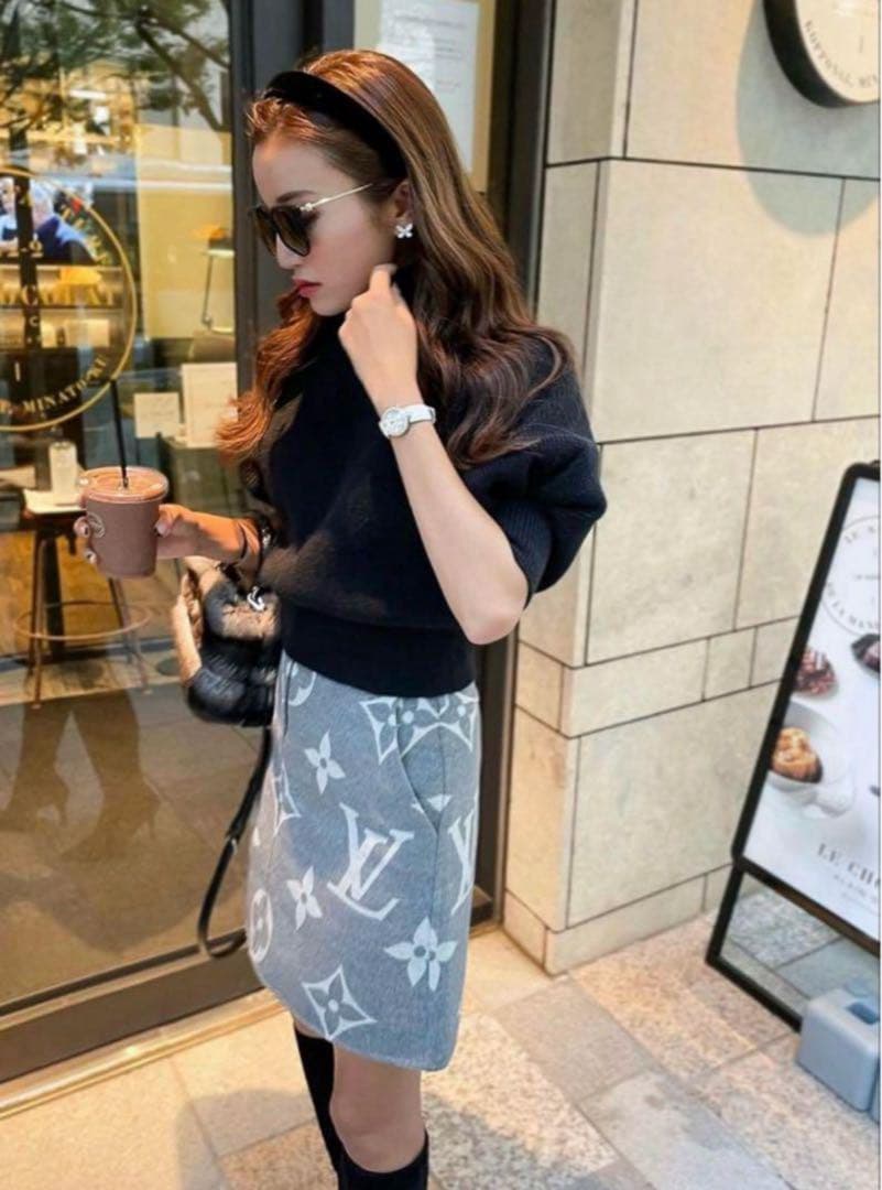 【本物】ルイヴィトン/ミニスカート/ロゴ