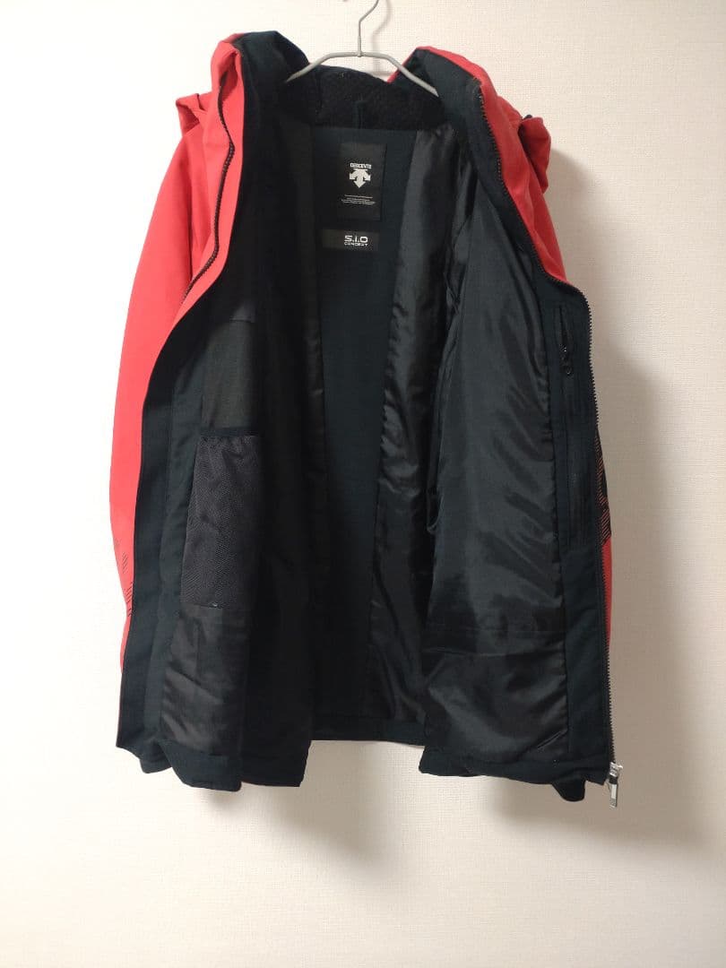 ジ*ん様 【送料無料】デサント　スキーウェア　SIO