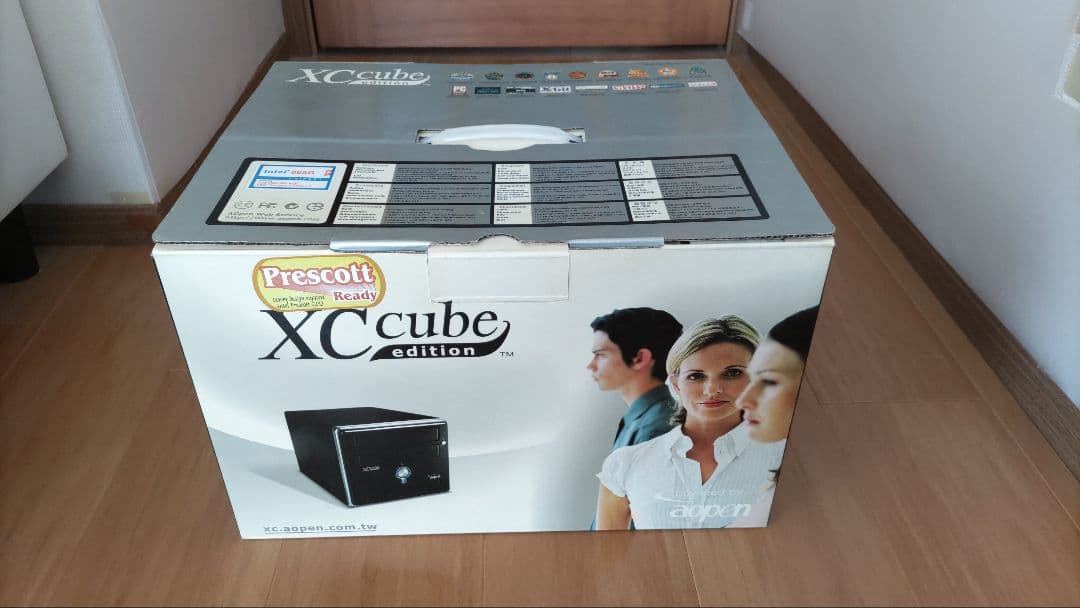 XCcube キューブ型 WindowsXP 自作パソコン WinDVD付き