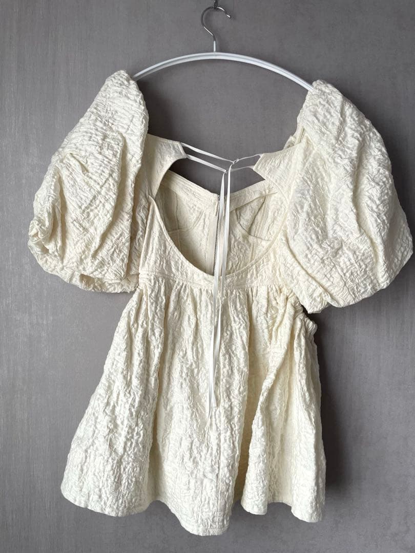 【USED】メゾンスペシャル バルーンスリーブチュニック 2way ホワイト