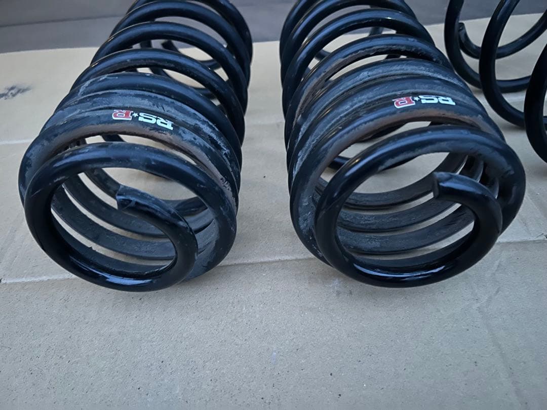 ダウンサス　フィールダー　NZE161G フロントリア