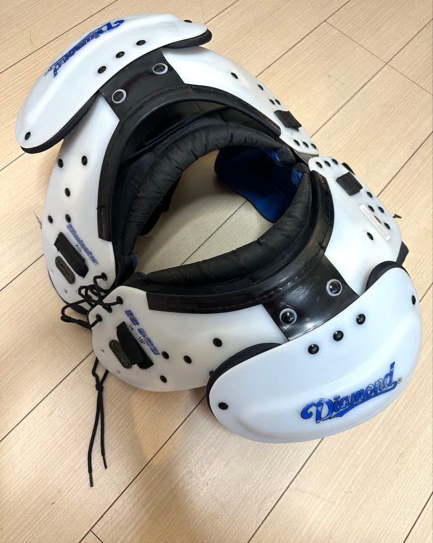 Diamond Eliminator ES 500 アメフト　ショルダーパット