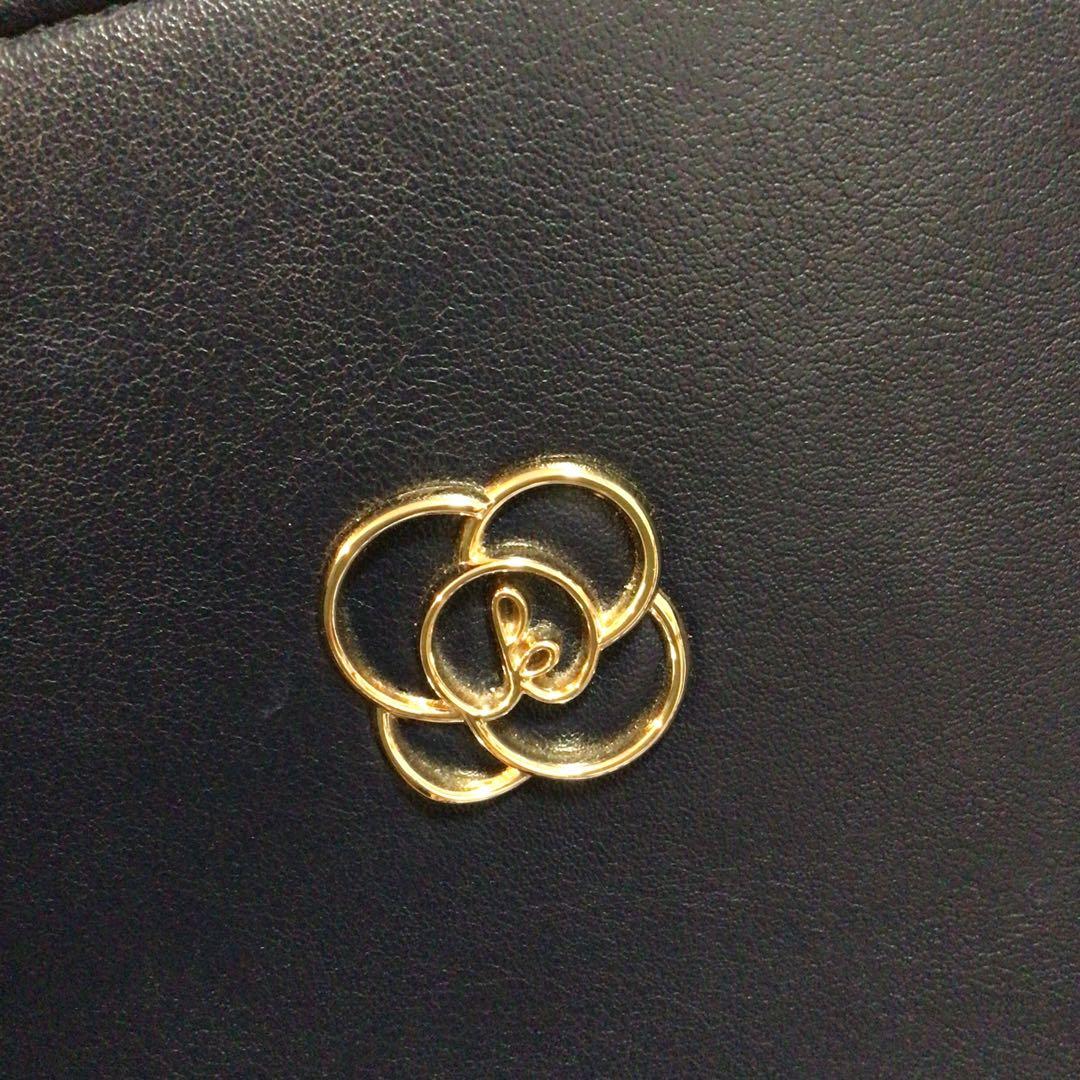 美品❤️kay Me ヴィーガンレザーエアリートートバッグ ビジネス用