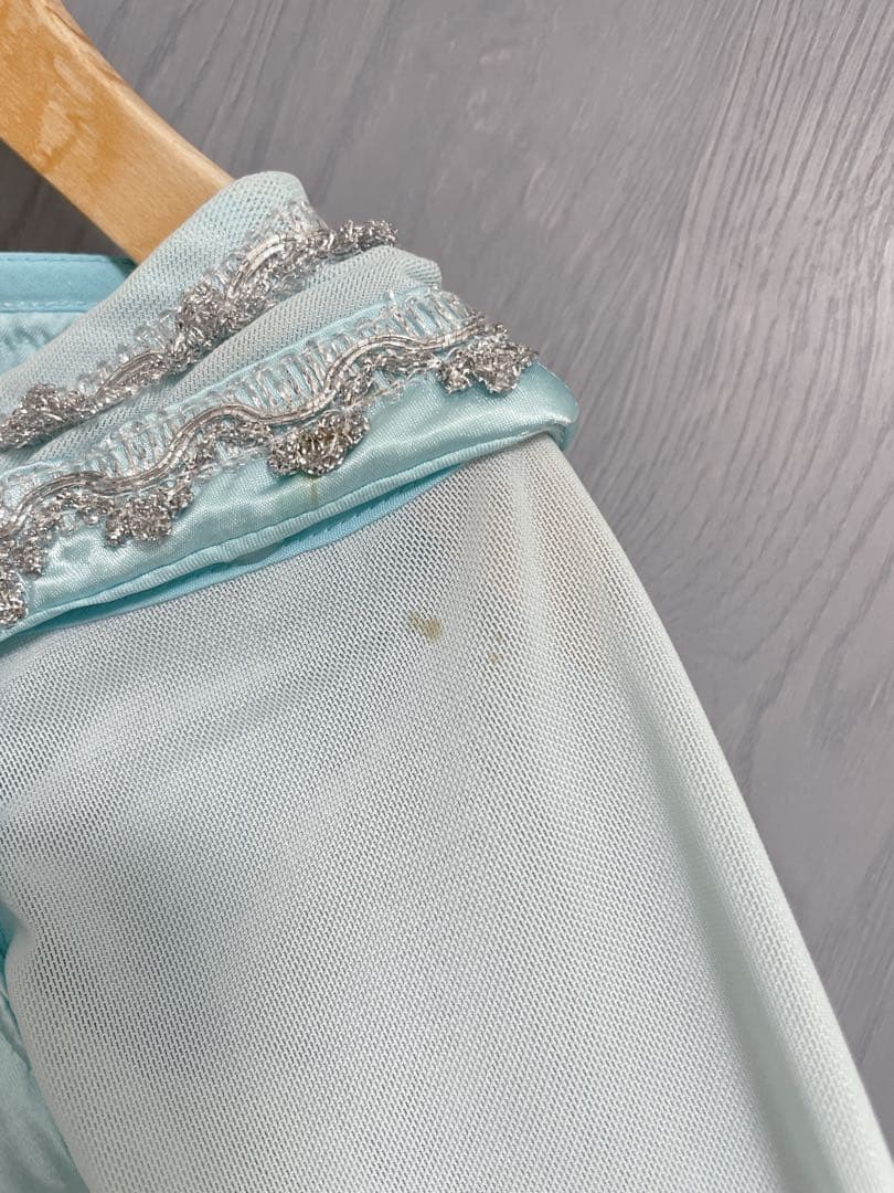 ⭕️エルサドレス⭕️ディズニー ビビディバビディブディック サイズ100