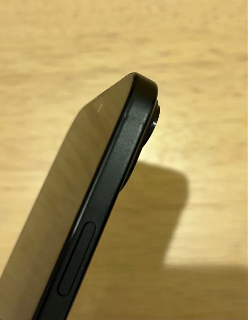 iPhone15 Plus 128GB ブラック SIMフリー 保護ケース付き