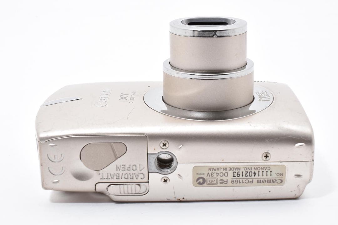 Canon IXY DIGITAL 700 7.1メガピクセル