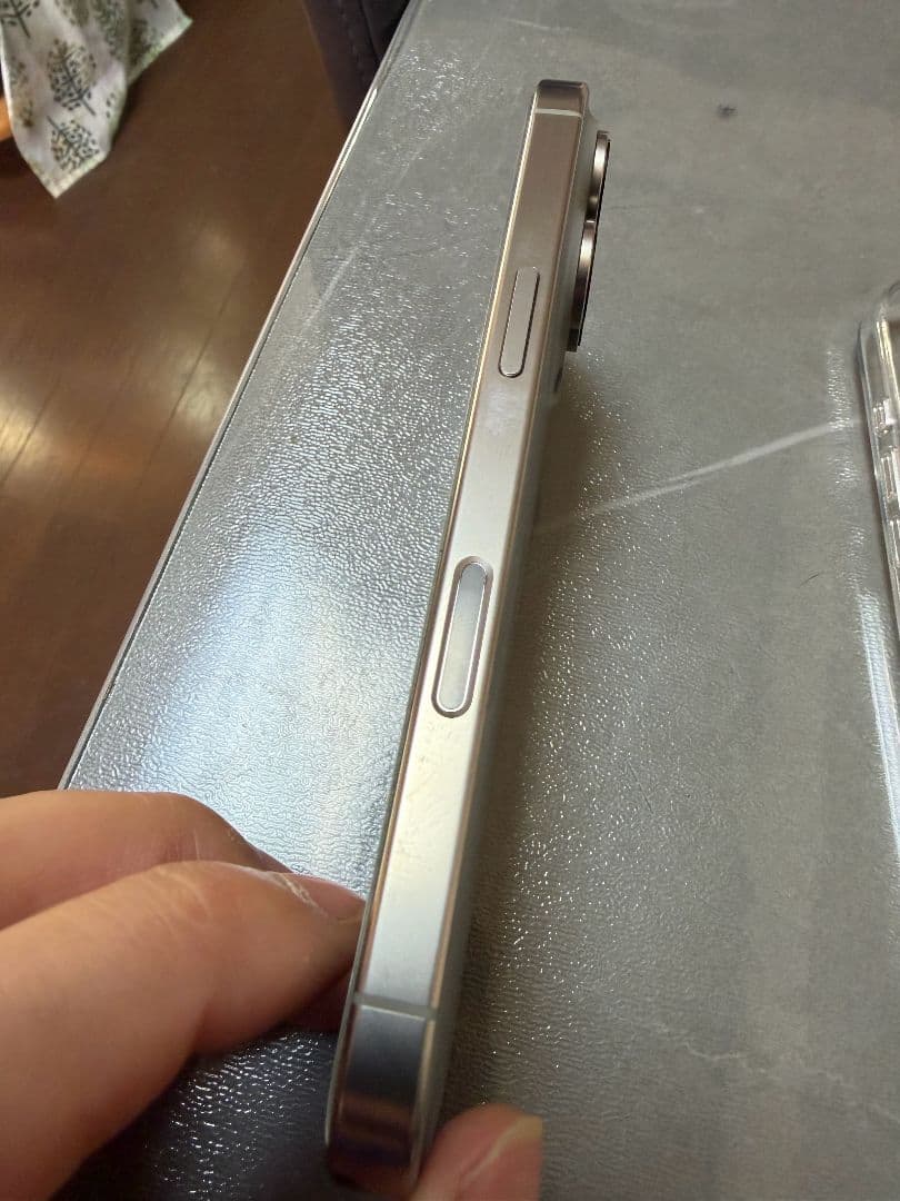 iPhone16Pro 256GB 純正ケース