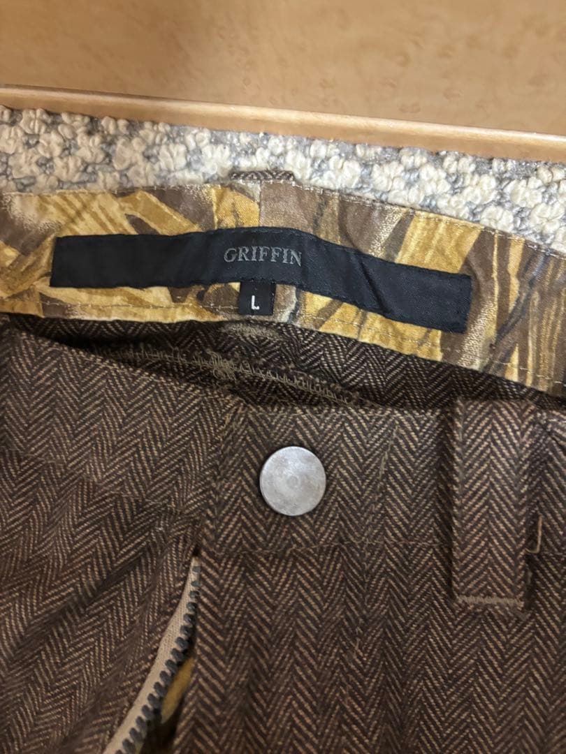 Griffin パンツ