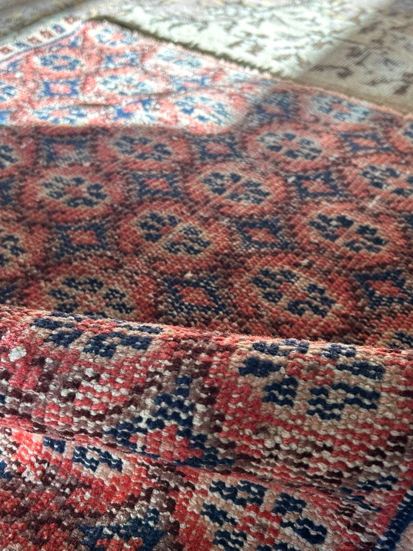 110×74 レア柄　お花のstamp トルコ　ヴィンテージラグ　トルコラグ