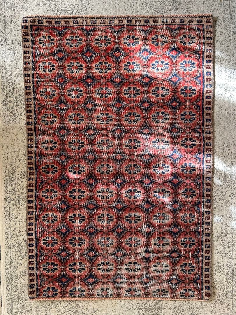 110×74 レア柄　お花のstamp トルコ　ヴィンテージラグ　トルコラグ