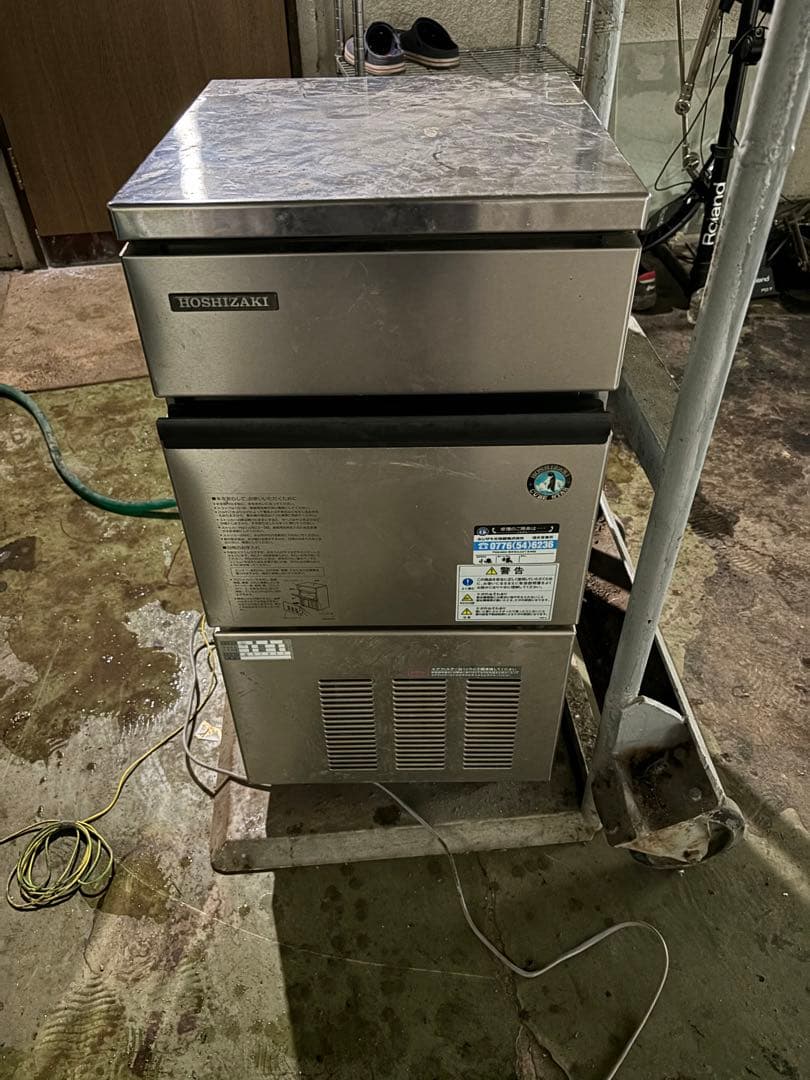 ホシザキ全自動製氷機　IM-25L 現状品