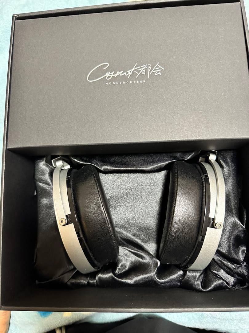 水月雨 (MOONDROP) 大都会 - COSMO ヘッドホン