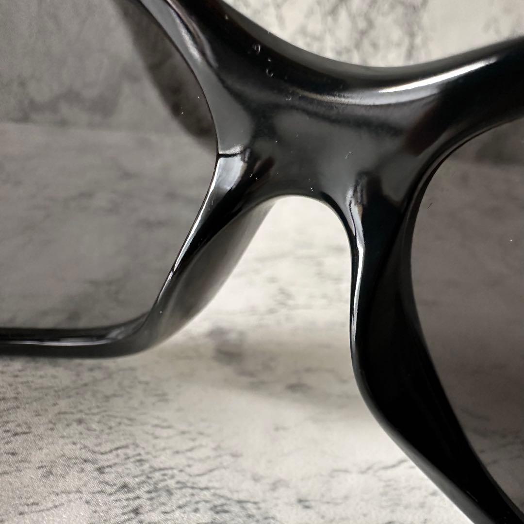 PRADA ブラック サングラス SPR14G GACKT 着用モデル