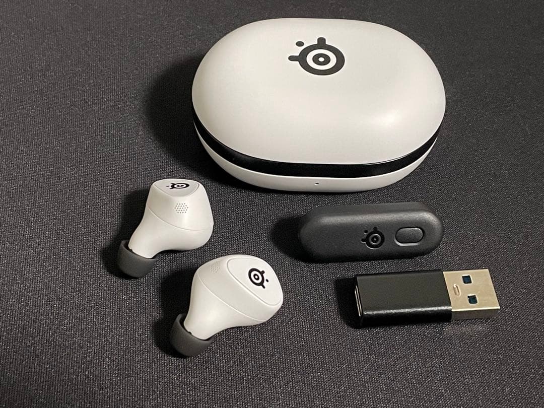 イヤホン SteelSeries Arctis GameBuds white