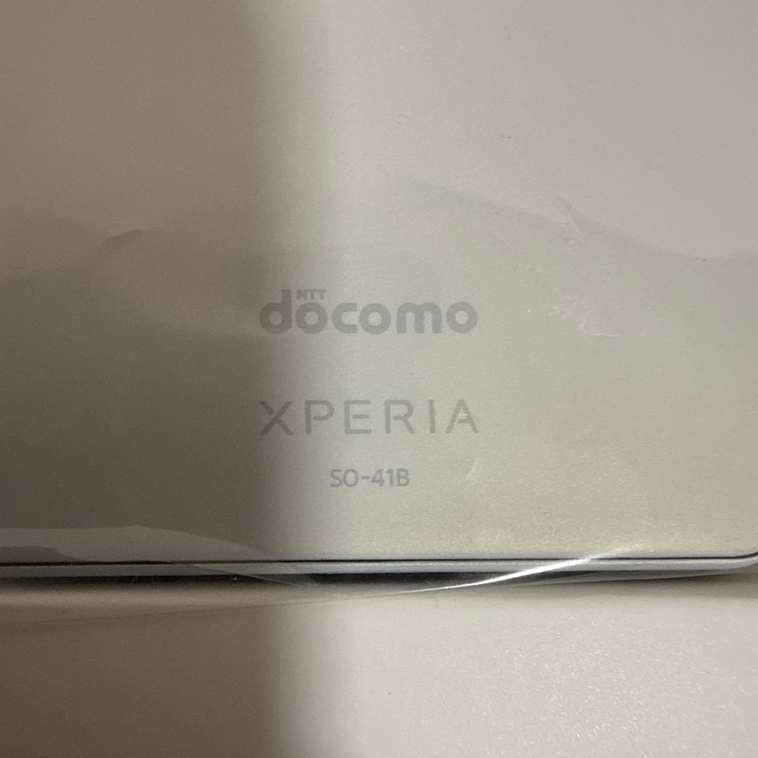 【未使用】スマートフォン　Xperia SO-41B