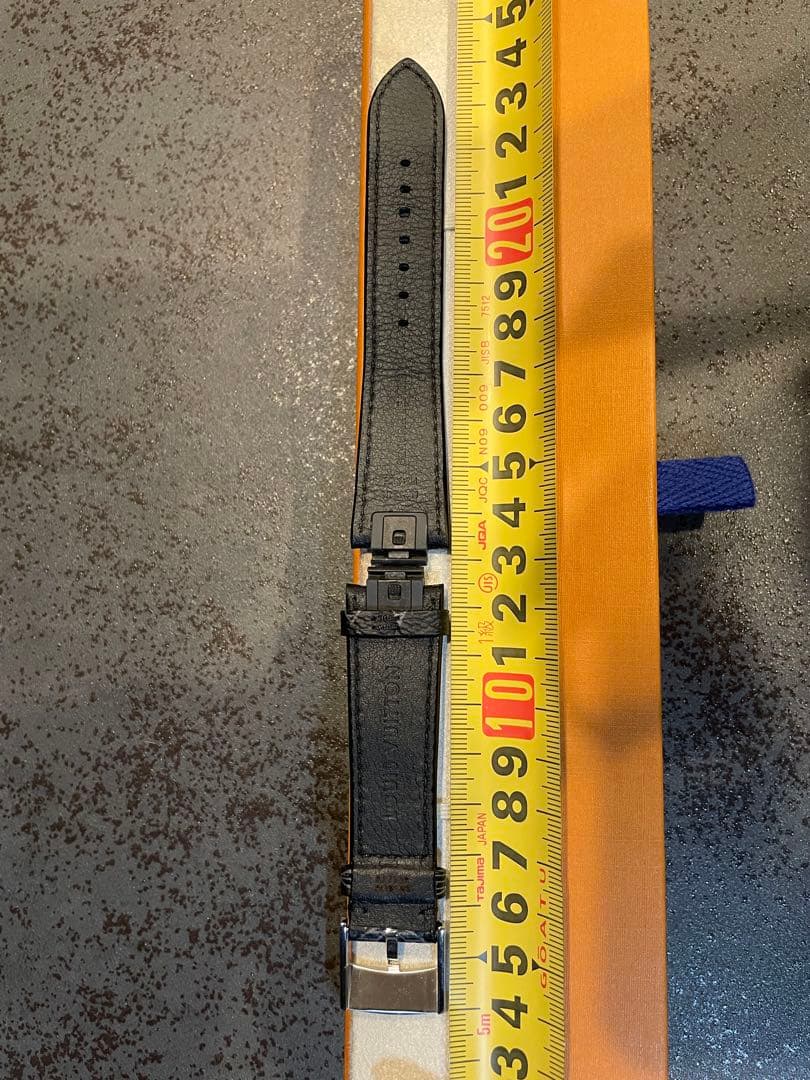 ルイヴィトン　タンブール　ストラップ　ベルト