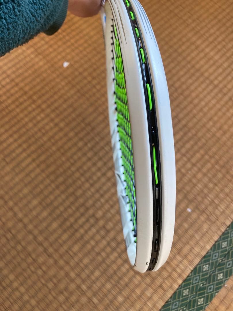 Mizuno V-01 軟式テニスラケット