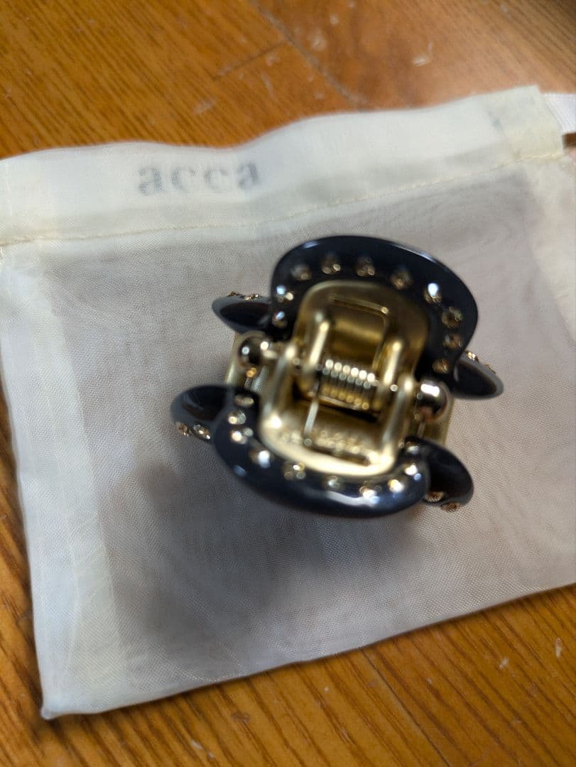 acca Sサイズヘアクリップ