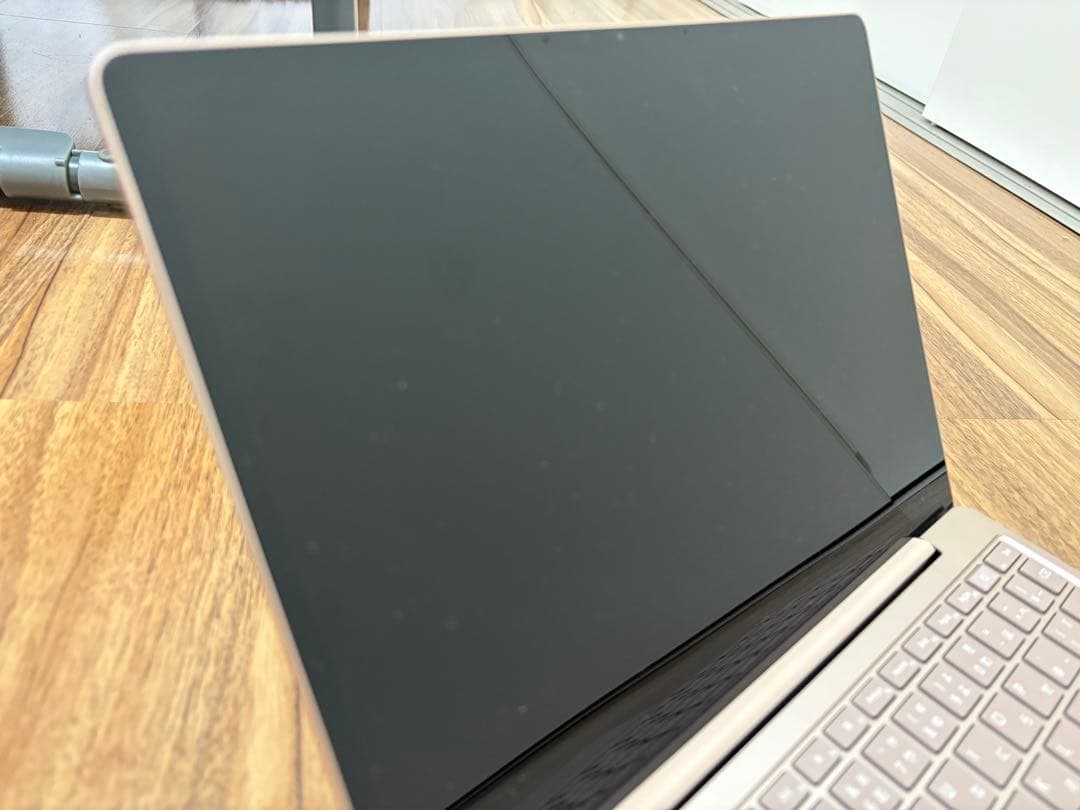 Windowsノート本体 Microsoft Surface Laptop go i5 8GB 128GB